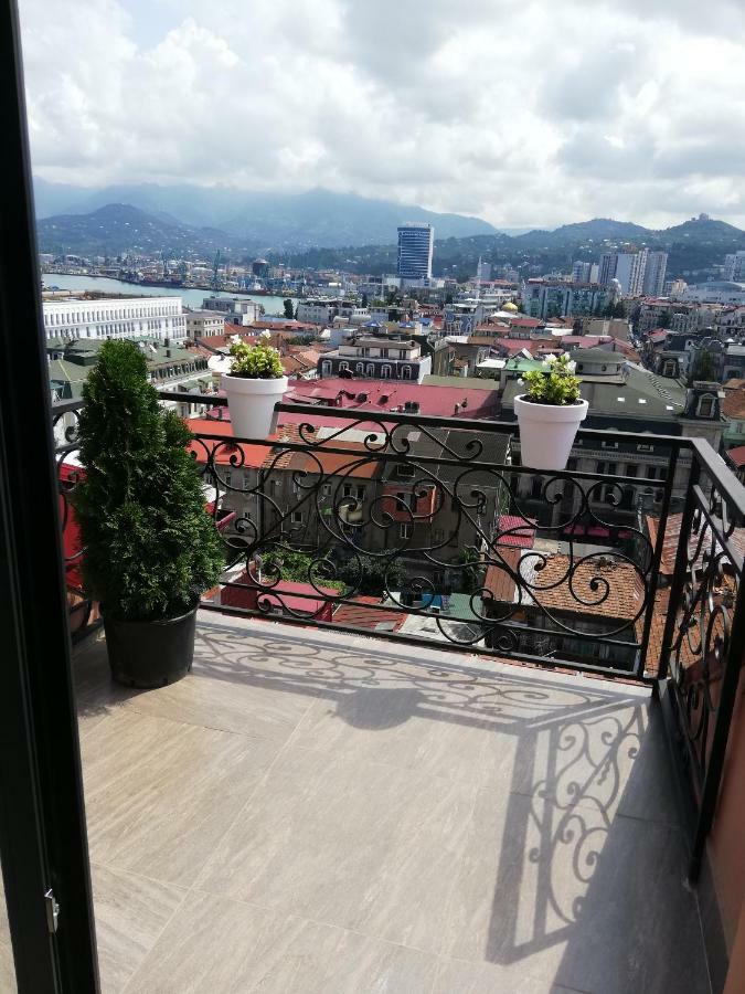 Daros Apartment Batumi Exterior foto