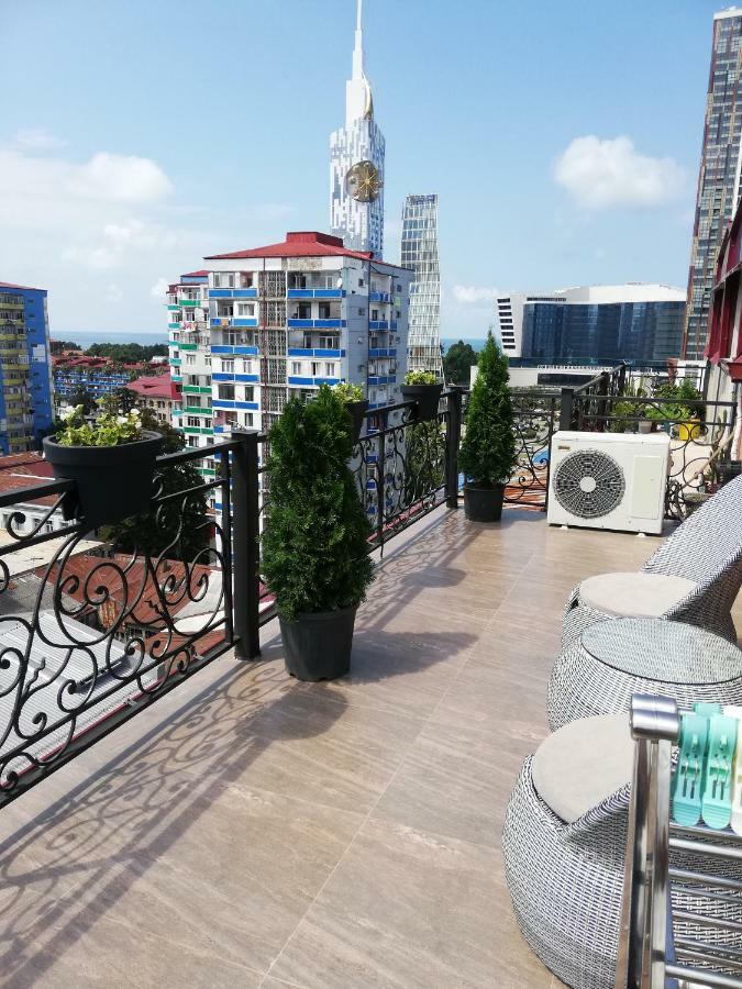 Daros Apartment Batumi Exterior foto